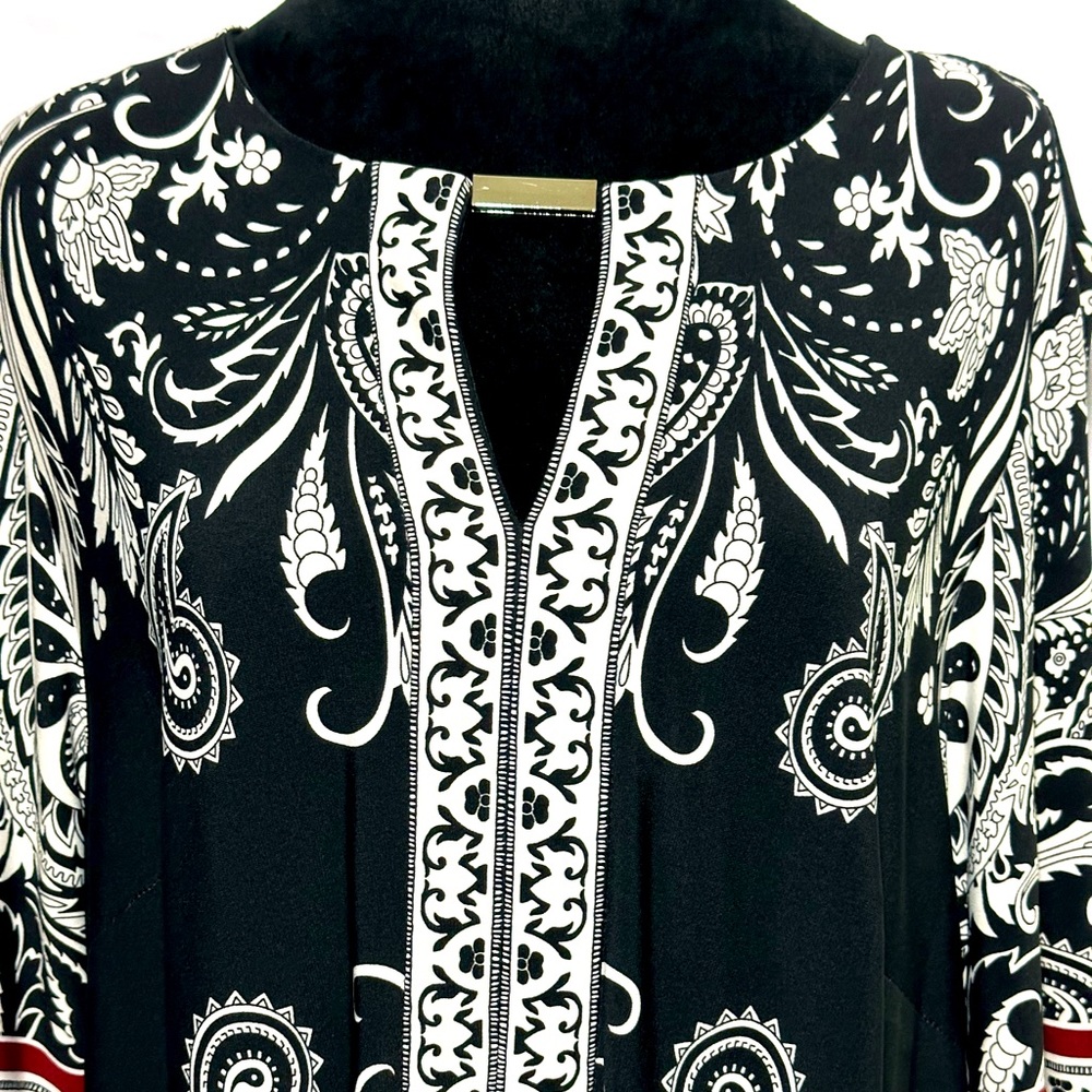 EUC Black and white dress